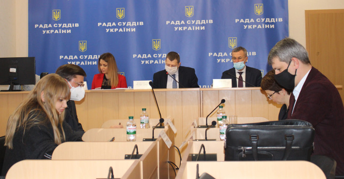 Рада суддів України звернулась до ВС щодо конституційності обмежень суддівської винагороди на період карантину