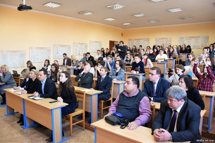 Постійно діюча робоча група Ради суддів України в Донецькій області активно налагоджує взаємодію зі студентами