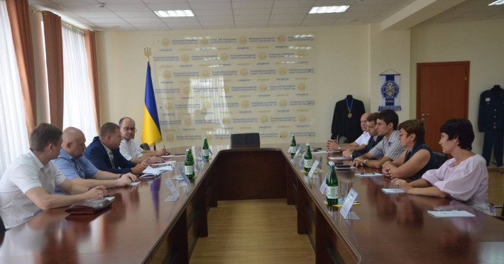Постійно діюча робоча група РСУ з питань розвитку суддівського самоврядування у Вінницькій області провела засідання