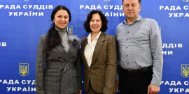 ​У РСУ відбулася зустріч з представницею Групи експертів ООН щодо розгляду судами злочинів проти людяності