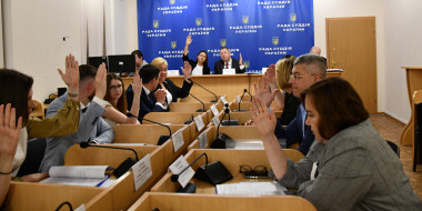 Рада суддів України встановила відповідність осіб, які виявили намір стати суддями Конституційного Суду України