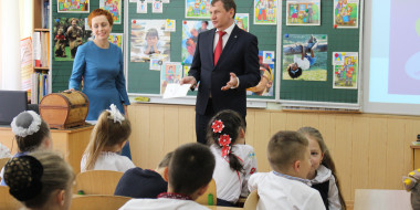 Великі права маленької дитини - Голова РСУ зустрівся з школярами київської школи №274